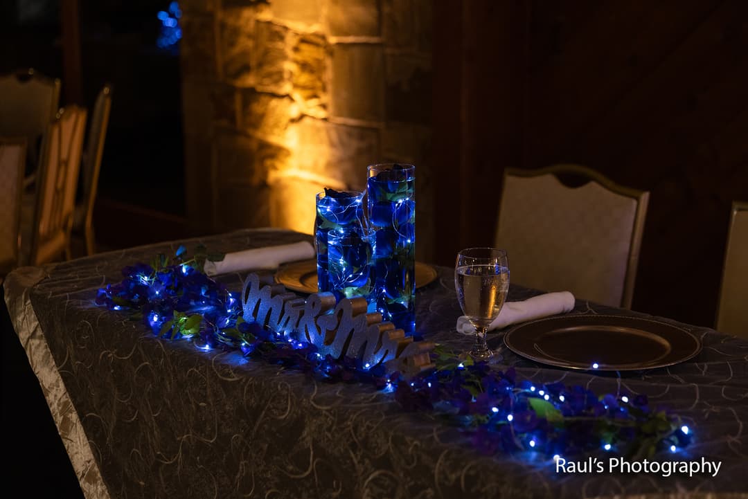 Fairy Light Sweet Heart Table