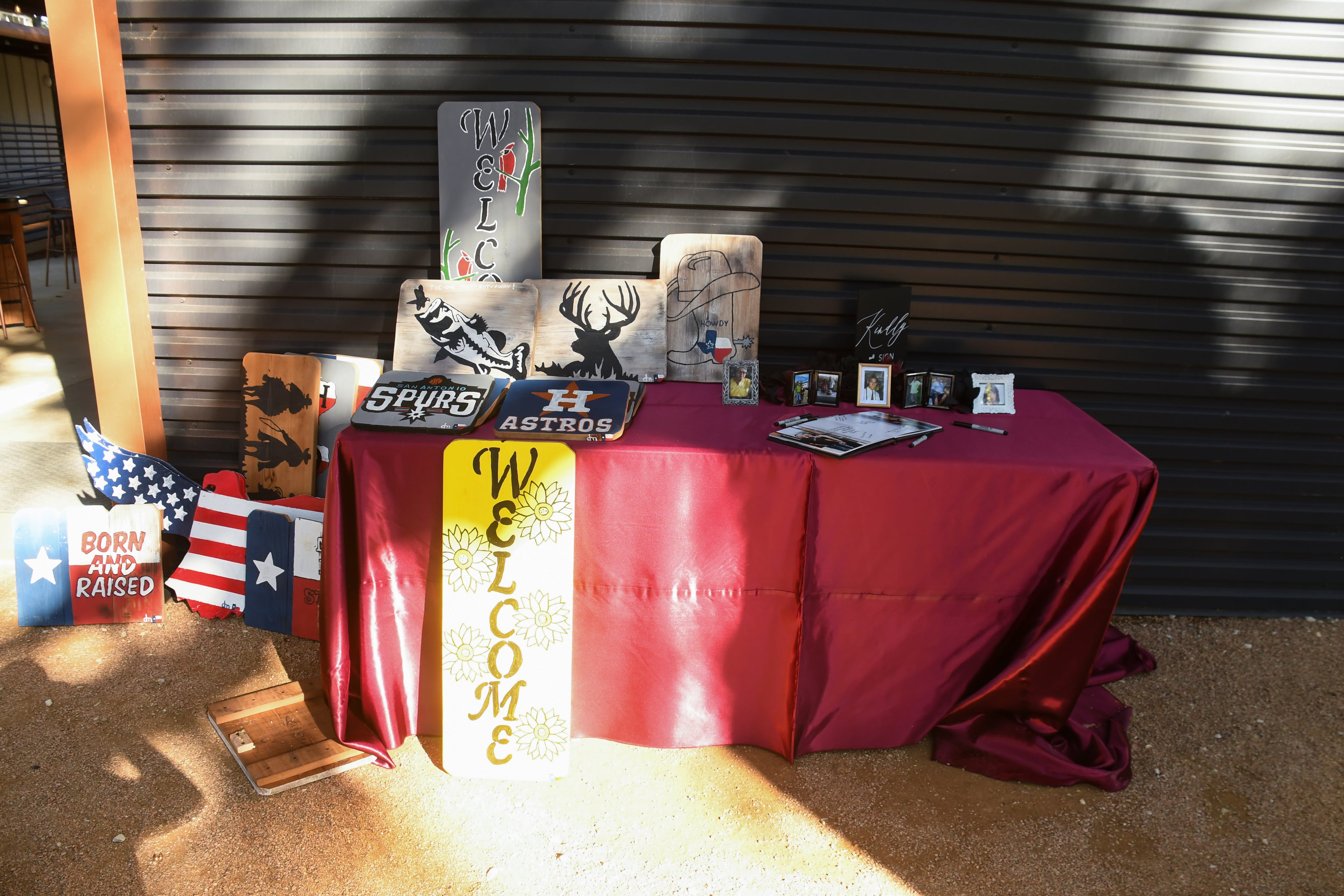 Sign Raffle for guests Sign Raffle for guests